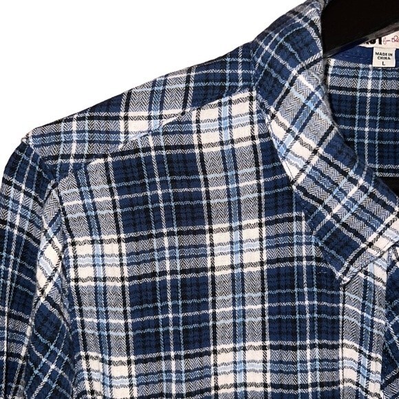 Kut From The Kloth Blue Plaid Snap Front Roll Tab Shirt Top Size L - Picture 3 of 13
